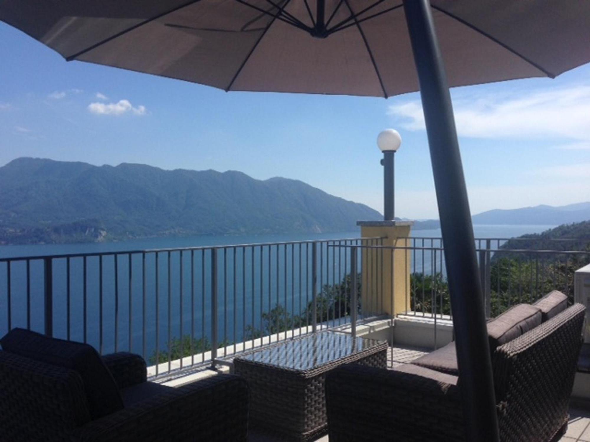 Appartamento Residenza Le Camelie Oggebio Esterno foto